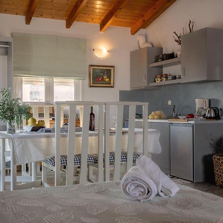 Apostolos Loft - Cozy Loft In The Center Of 普雷韦扎 外观 照片